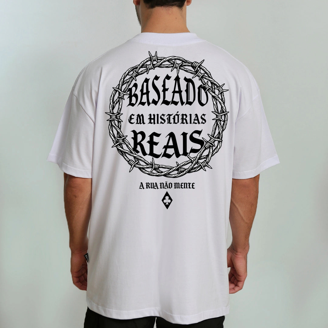 CAMISETA OVERSIZED BASEADO EM FATOS REAIS