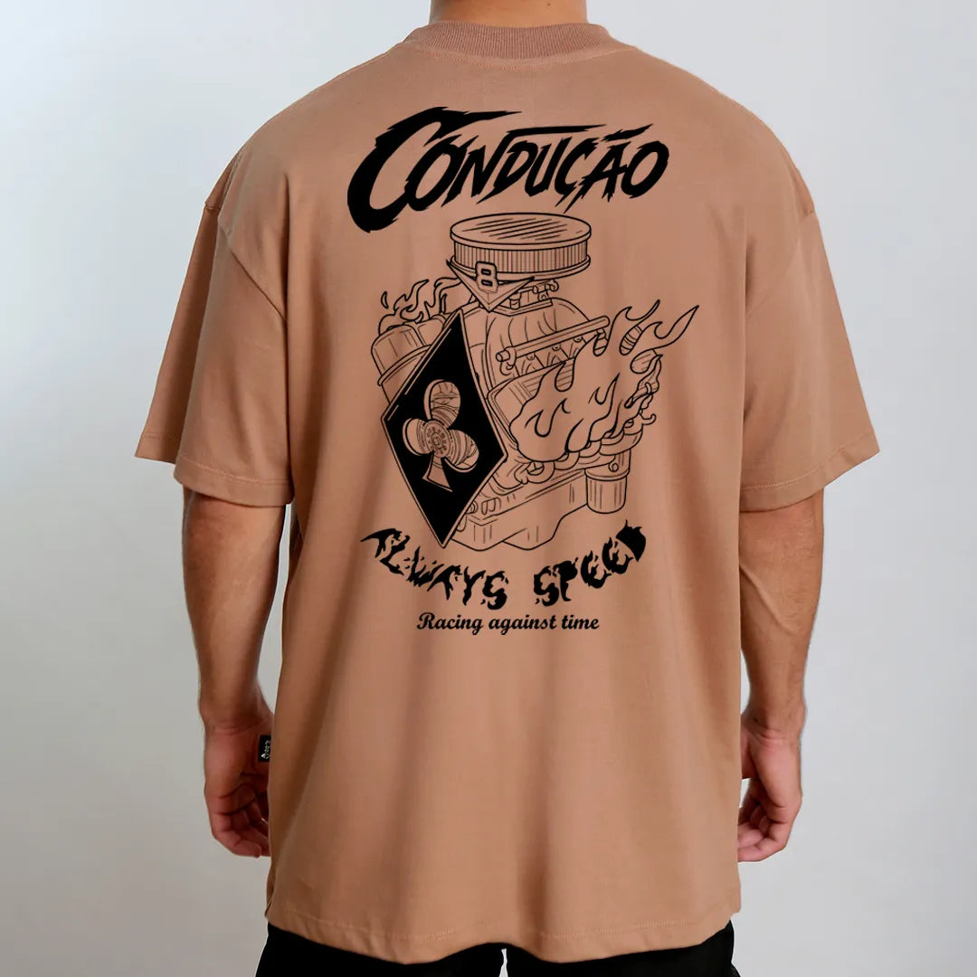 CAMISETA OVERSIZED V8