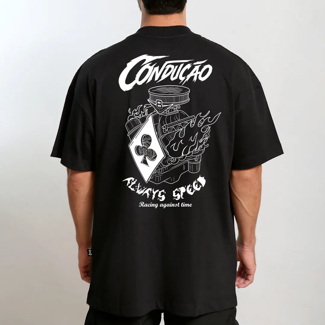 CAMISETA OVERSIZED V8