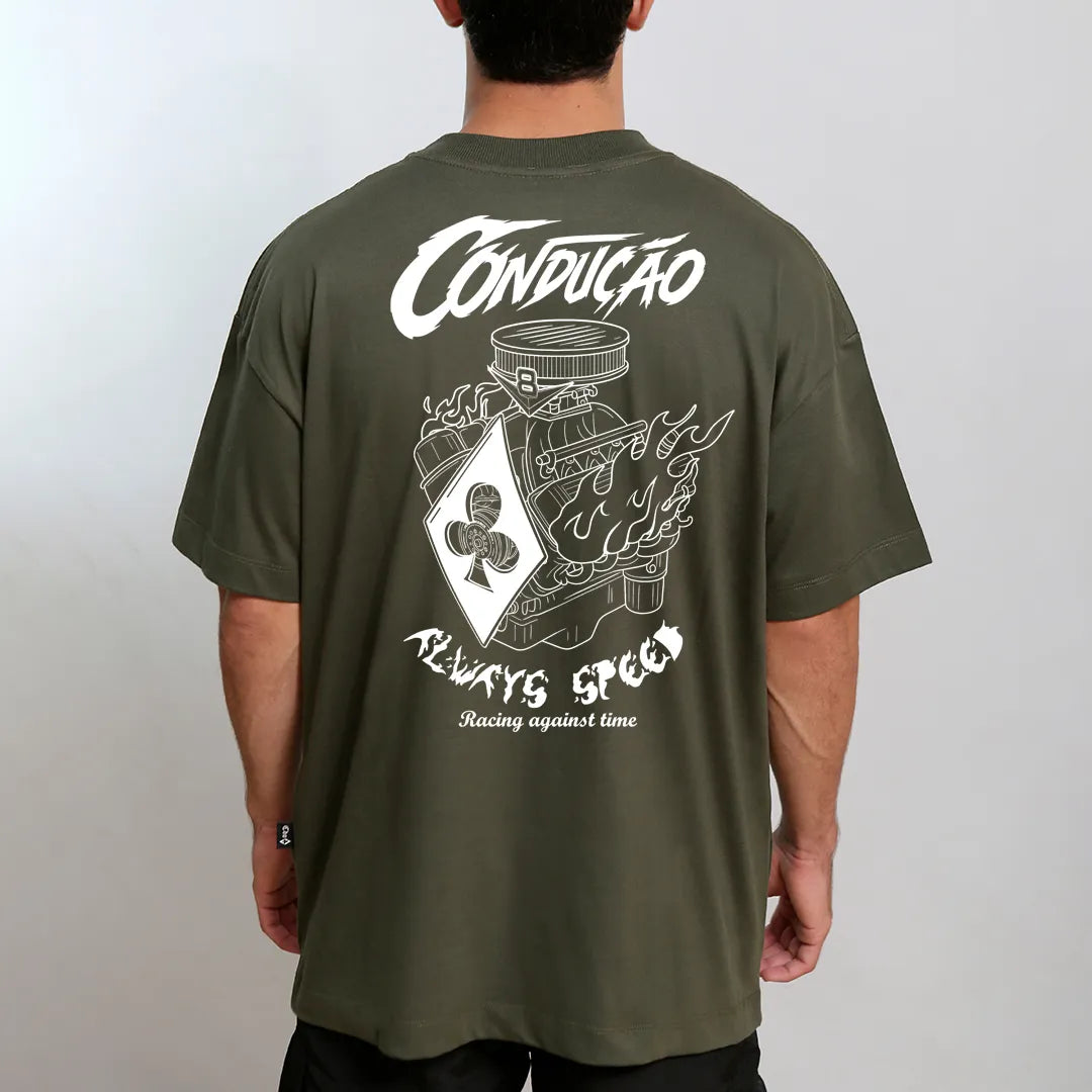 CAMISETA OVERSIZED V8