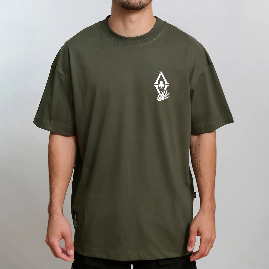 CAMISETA PRETA MANGA CURTA CONDUÇÃO BREAKING BONES